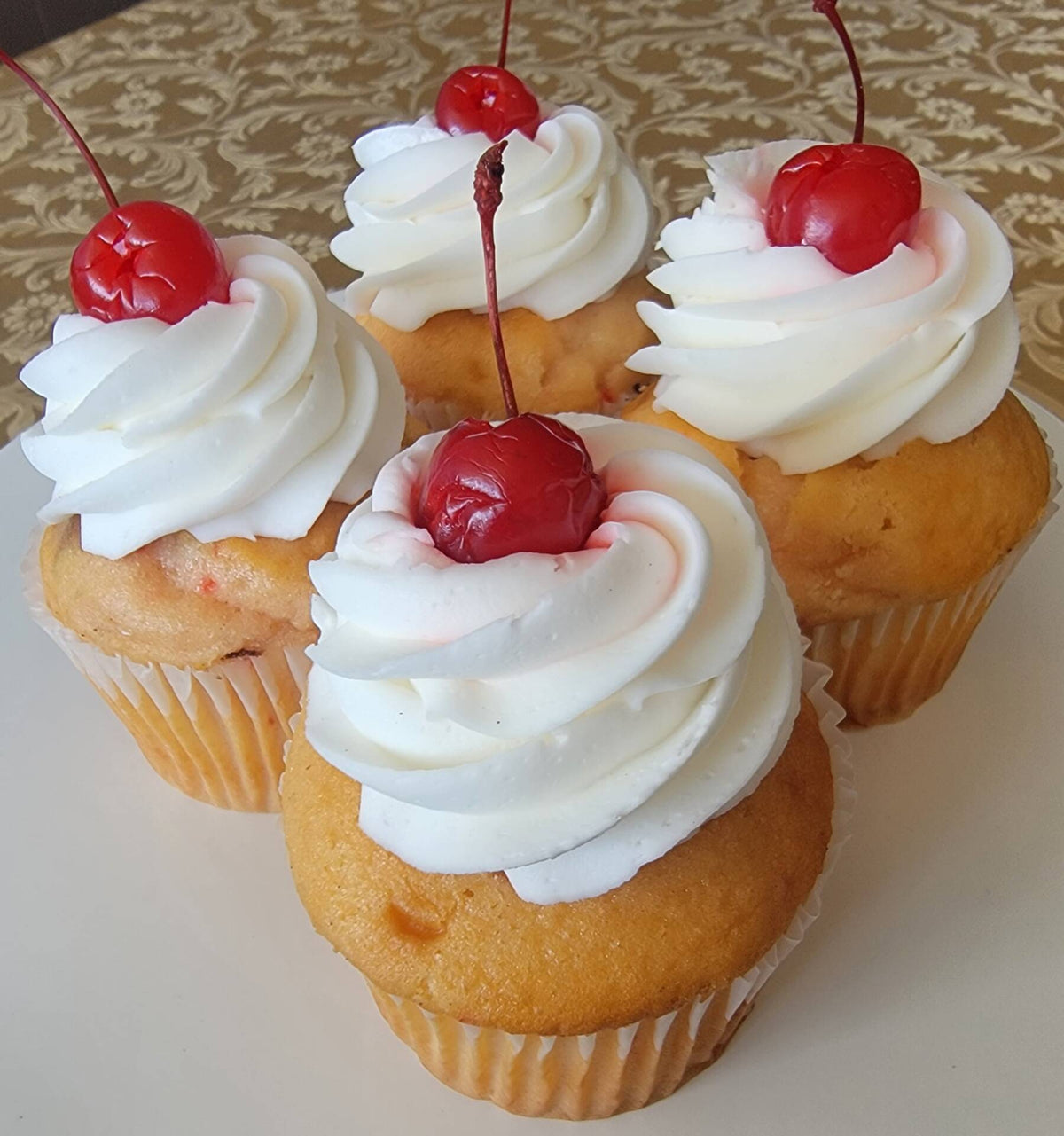 Cherry Almond Cupcake - Gourmet
