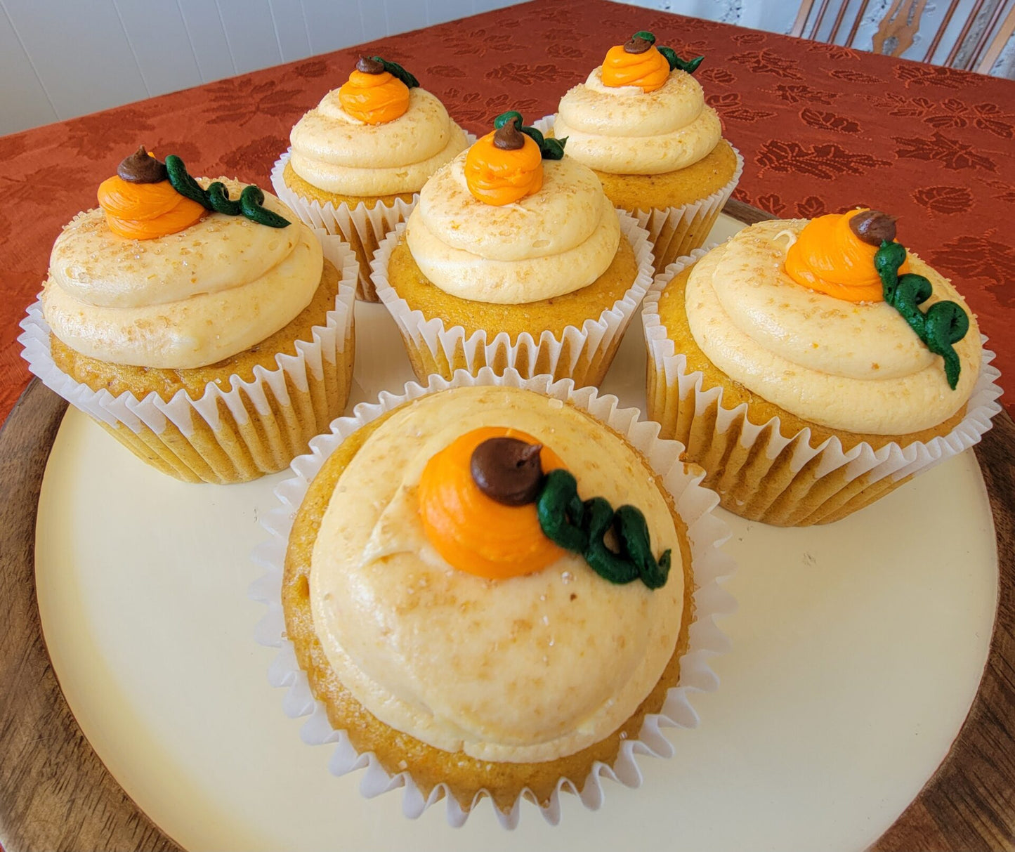 Pumpkin Cheesecake Cupcake - Gourmet