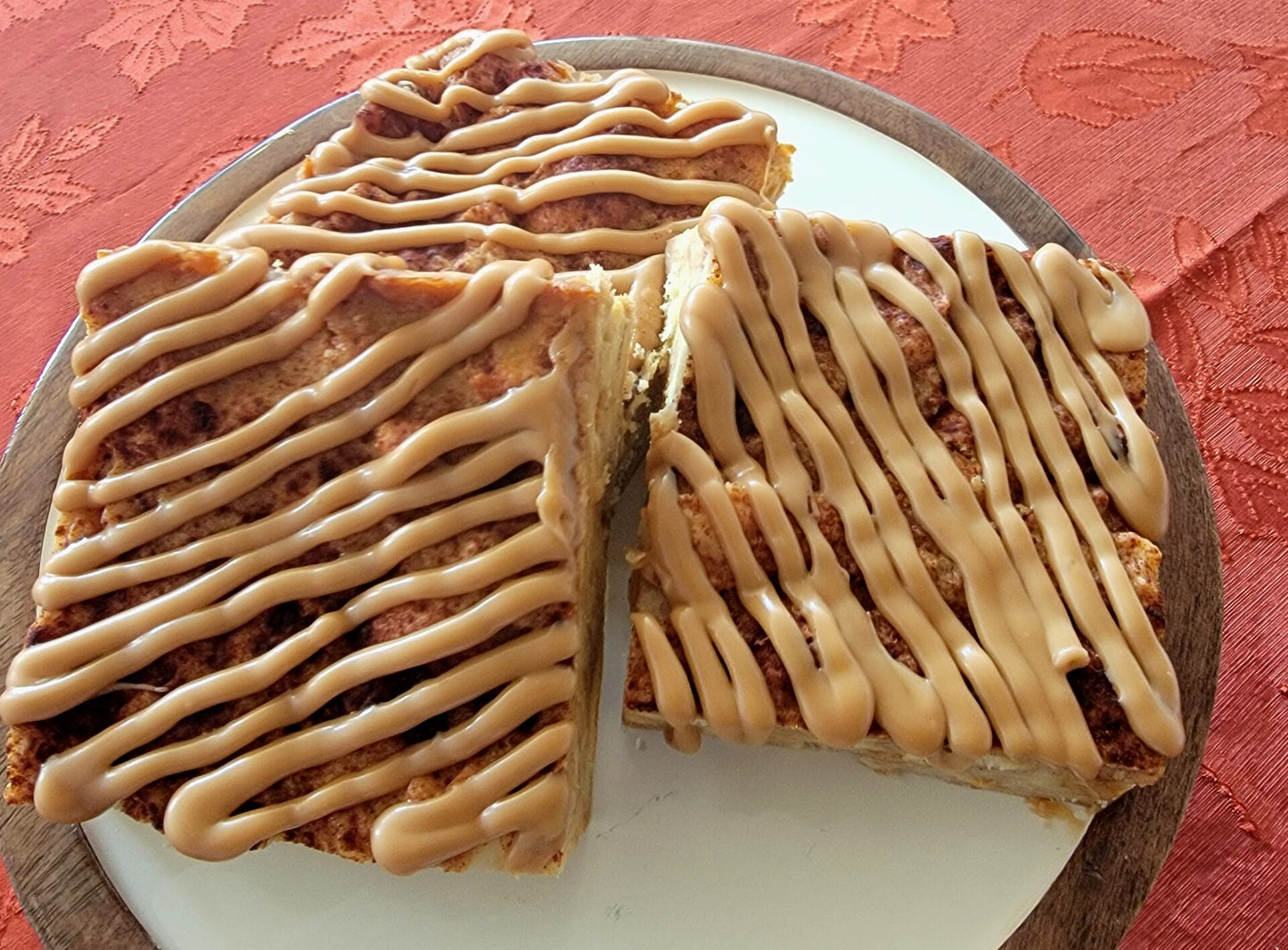 Carmel Apple Bread Pudding Cake