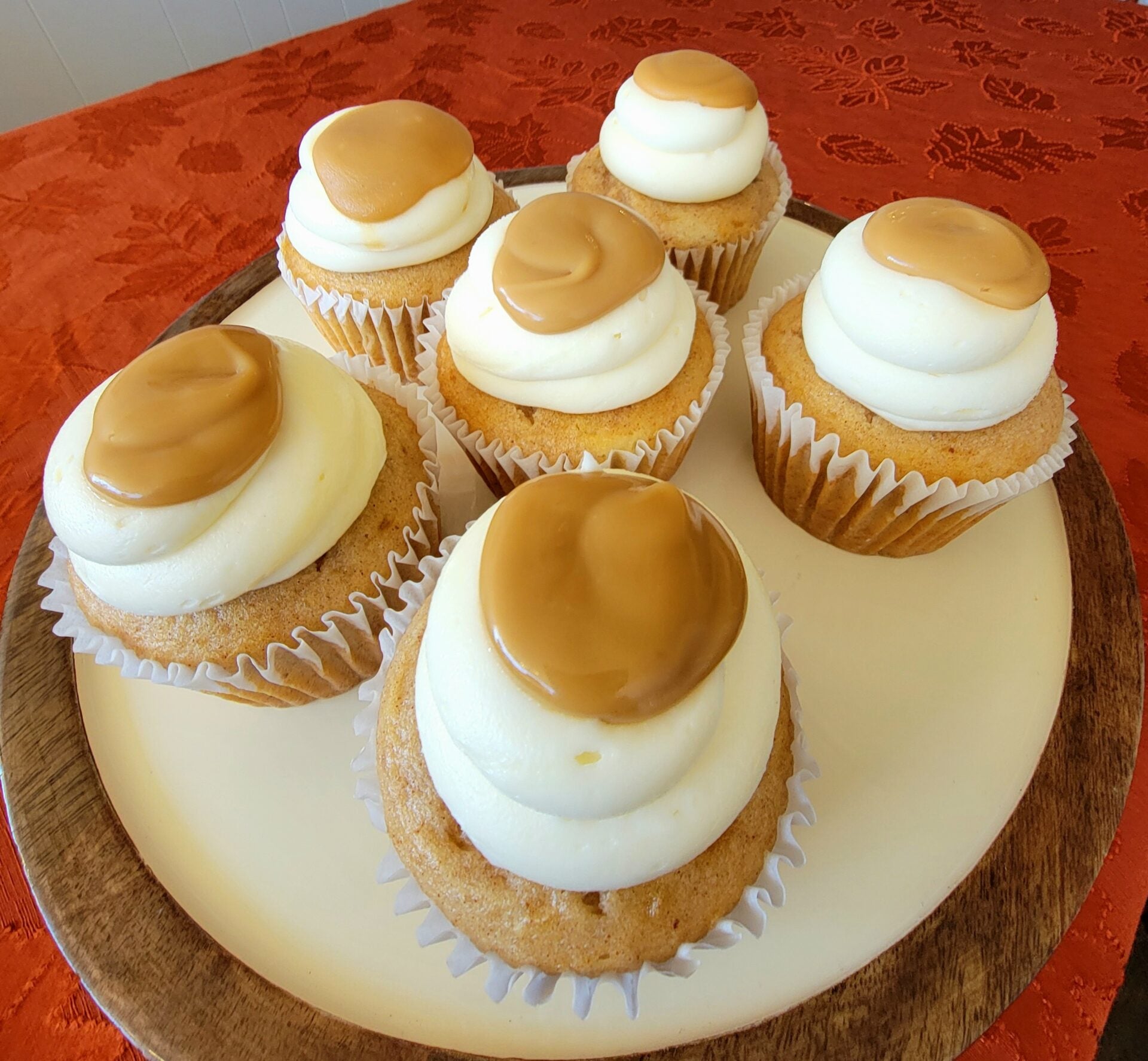 Carmel Apple Cupcake - Gourmet