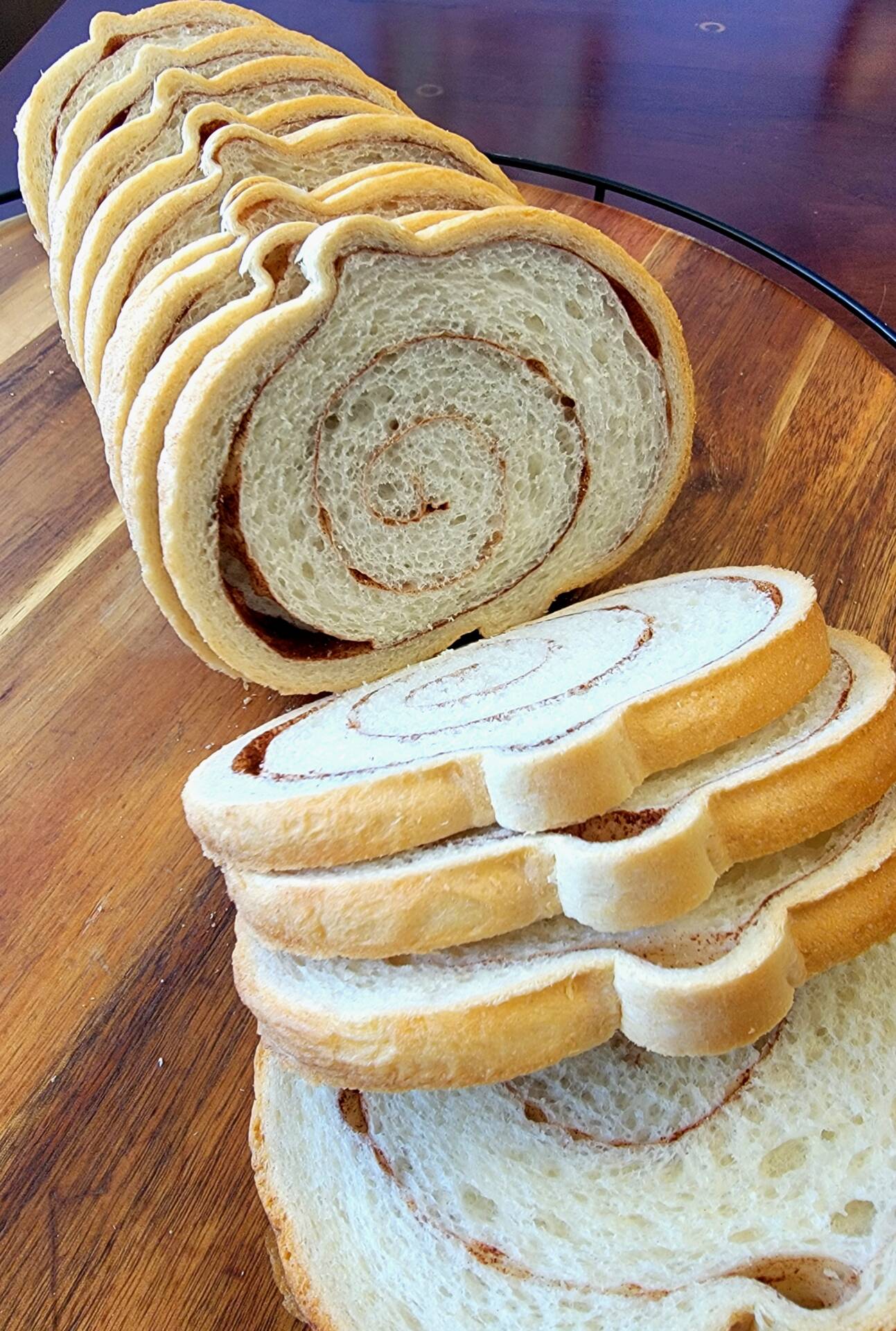 Sliced Cinnamon Round Bread - 1 pound loaf